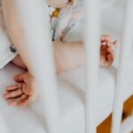 warum schlafen Babys mit offenen Augen? SEO optimiert